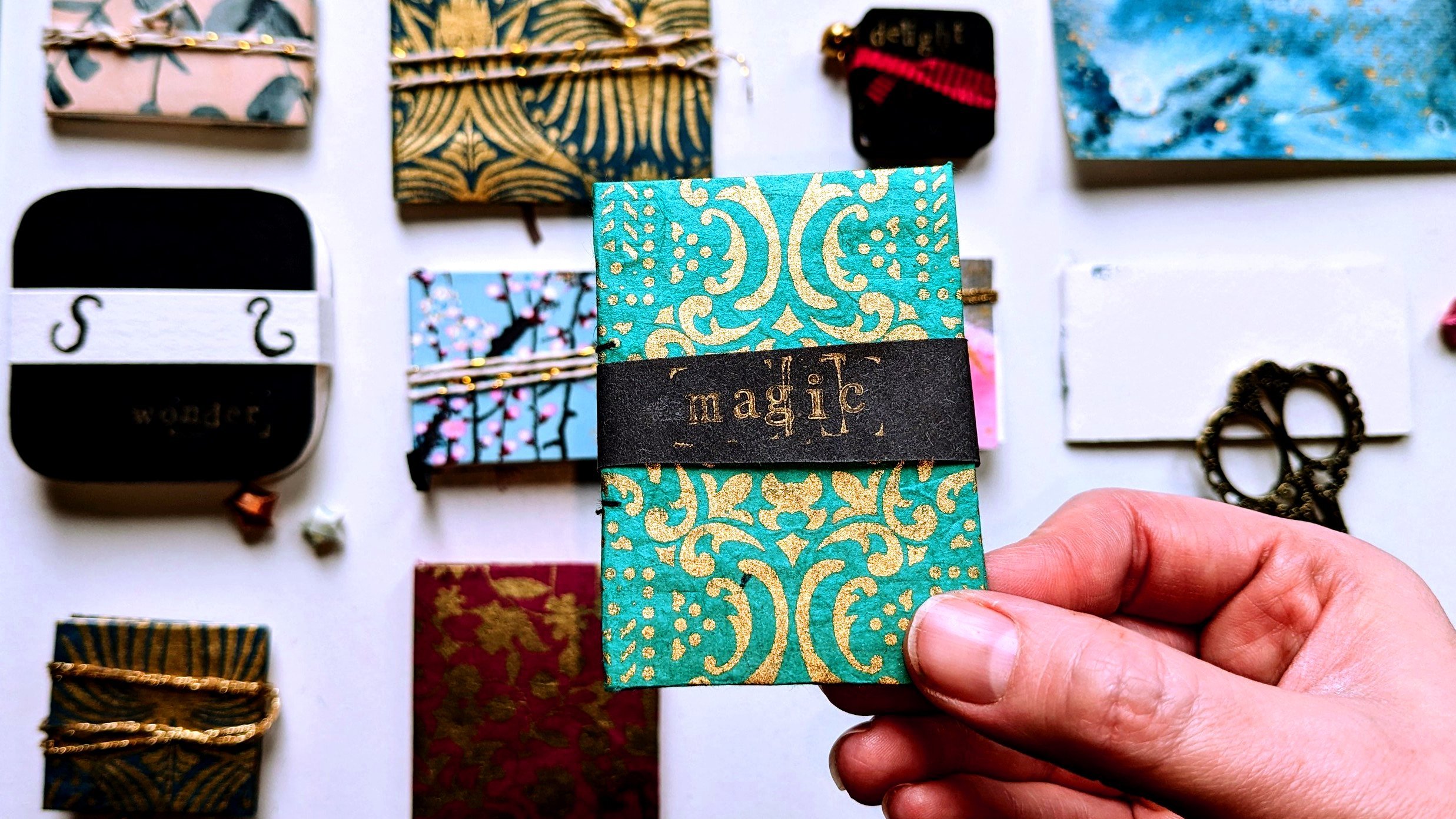 Make Miniature Books: Bookbinding for Beginners